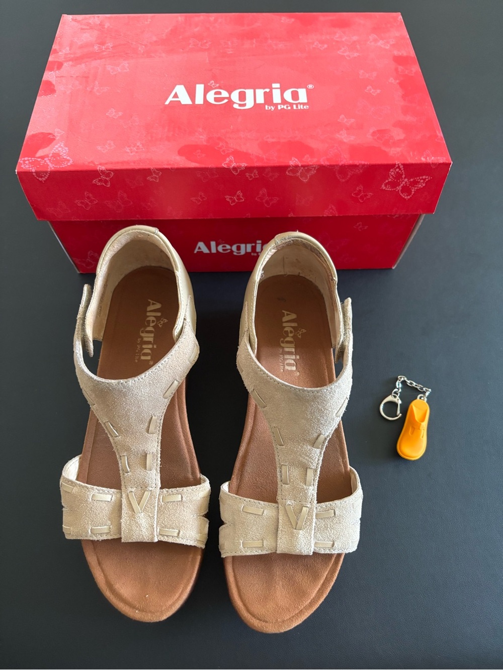 Alegria women’s comfort wedge nude suede sandals